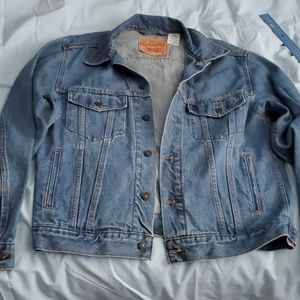 Classic Levis denim jacket